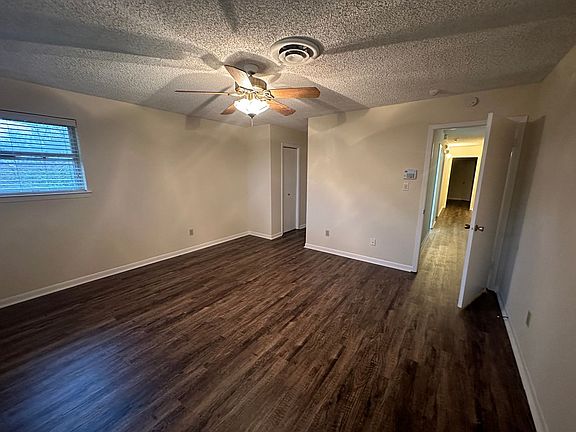 5th image of 3732 Minot Ave