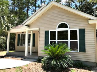 68 Lance Ln, Crawfordville, FL 32327