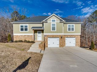 646 Hatch Trl, Soddy Daisy, TN 37379