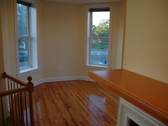 Study, Reading Room with Park view diameter 12 feet