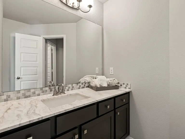 3938 Avalon Ridge Dr — Photo 37