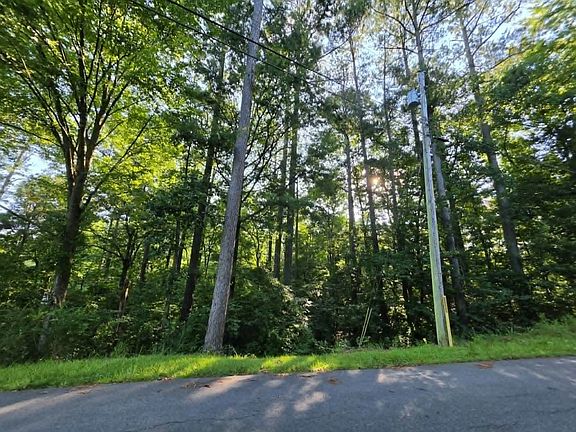 4th image of LOT 8 Quail Run Dr
