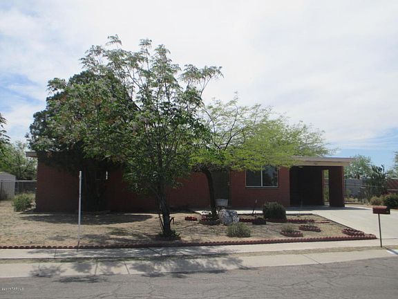 2nd image of 7880 E Victoria Dr