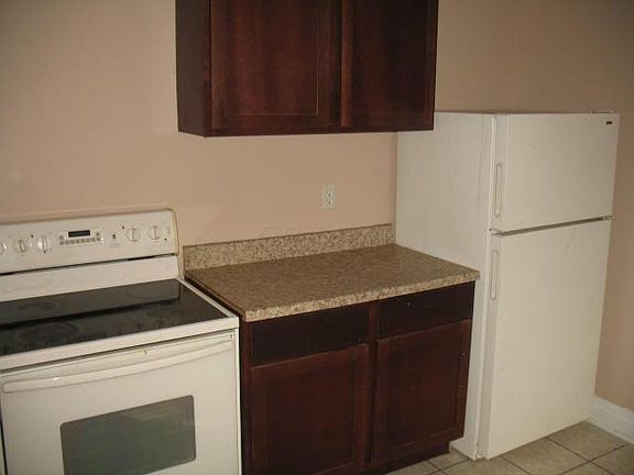 5th image of 246-248 Clarendon Ave