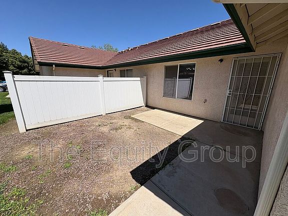 5th image of 2519 W Oriole Ave