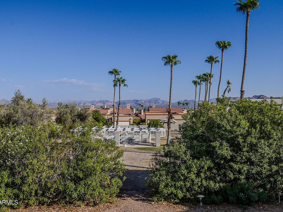 2nd image of 16616 E GUNSIGHT Drive #113