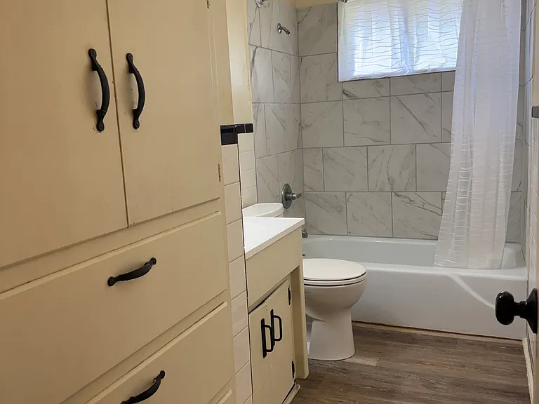 805 Morrison Pl — Photo 10