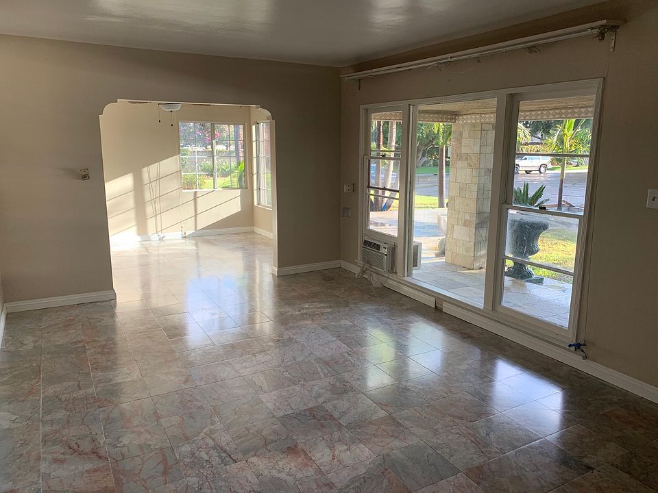 1st image of 9319 Coolhurst Dr