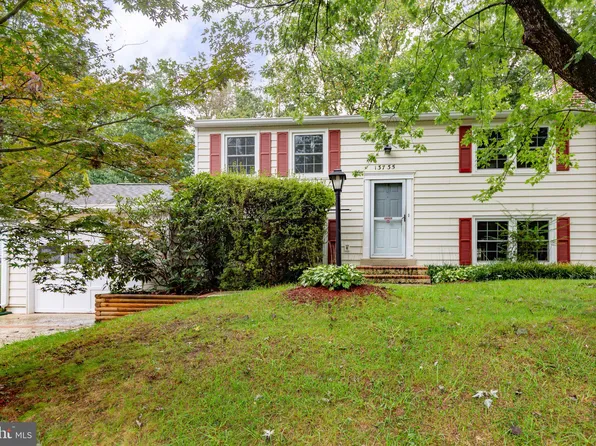 13735 Marilyn Ct, Woodbridge, VA 22193