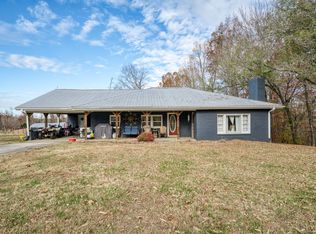 4580 Three Island Rd, Walling, TN 38587