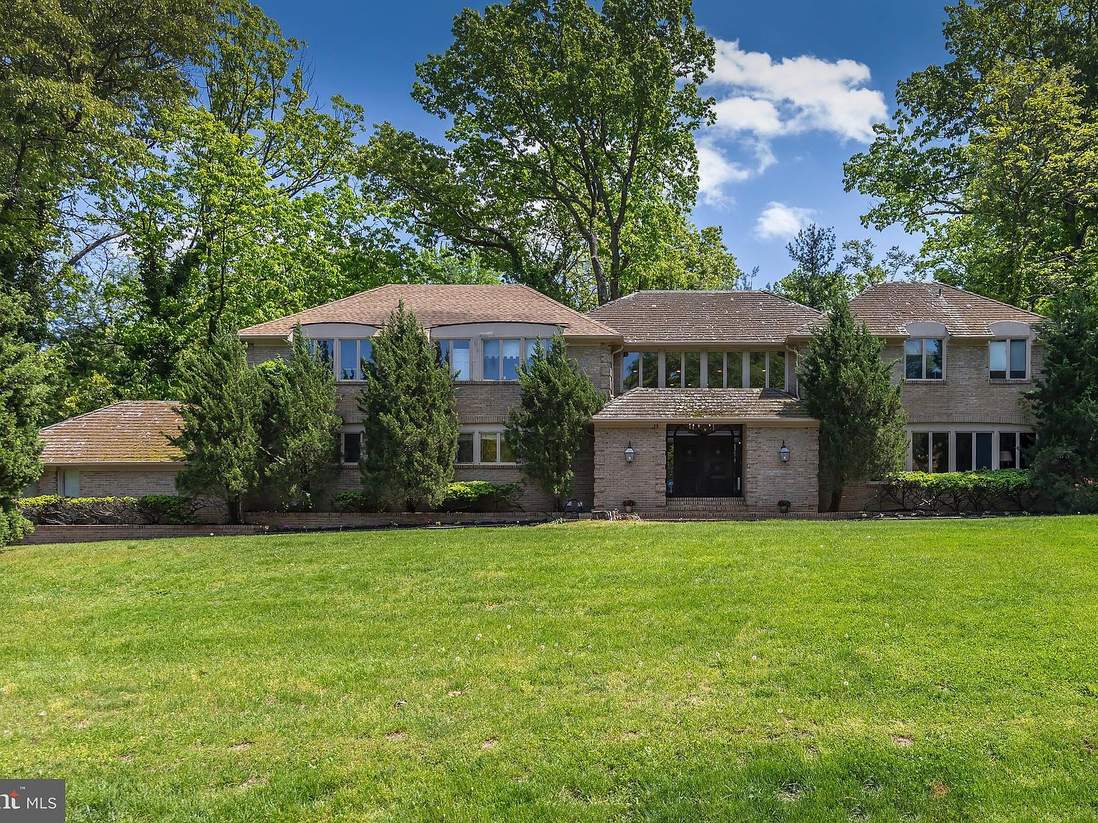40 Spring Mill Ln, Cherry Hill, NJ 08003 | Zillow