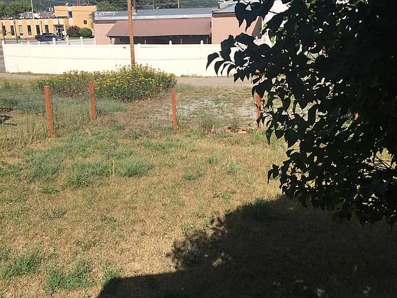2nd image of 112 S Spokane Ave