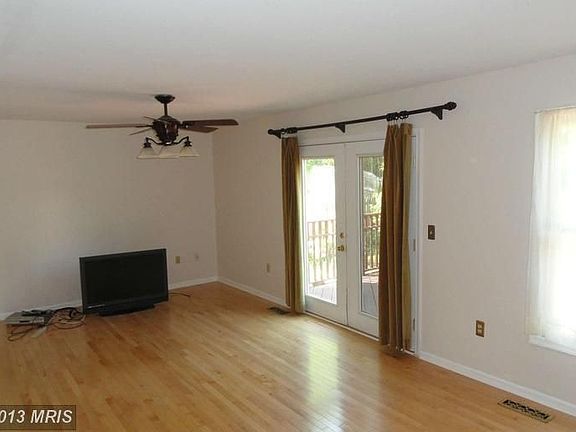 5th image of 40 Settlers Way