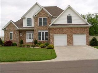 165 Spring Valley Cv, Paducah, KY 42003