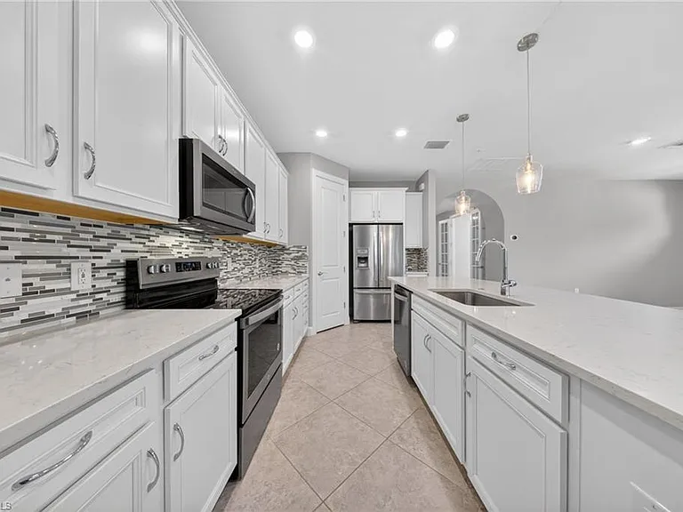 17316 Ashcomb Way — Photo 9