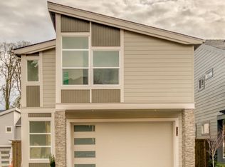 20727 NE Sierra Dr, Bend, OR 97701