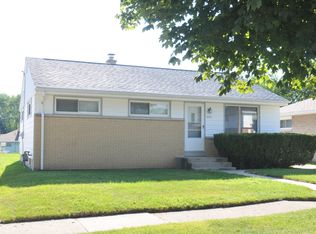 2850 S 67th St, Milwaukee, WI 53219