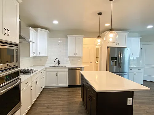 2107 W Bamberger Dr Photo 1