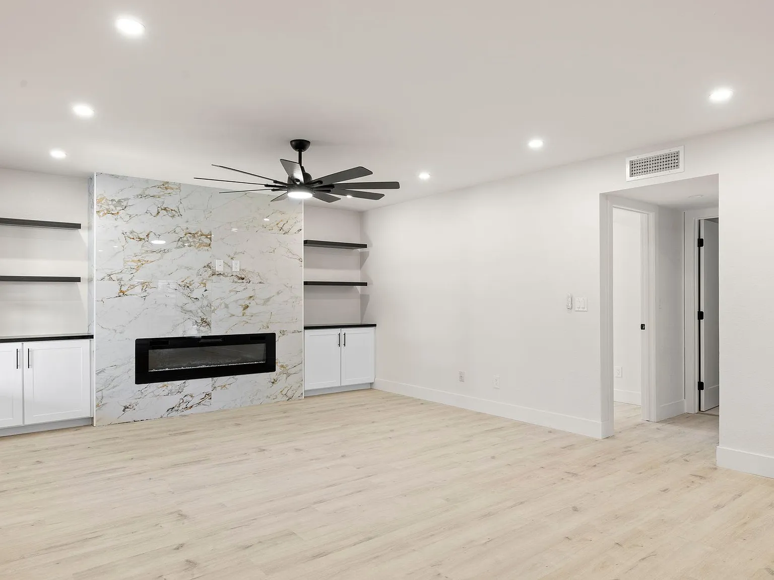 13493 N 88th Pl — Photo 1