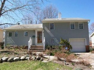 5916 Calamie Dr, Parma Heights, OH 44130