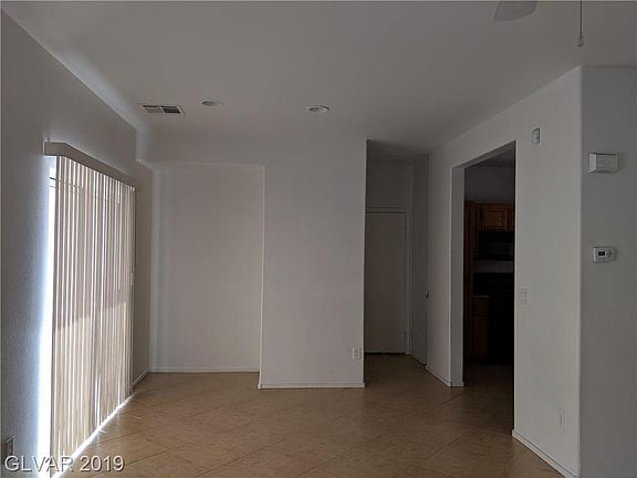 4th image of 934 Sunny Acres Ave #0