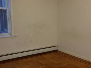 315 11th St, Union City, NJ 07087