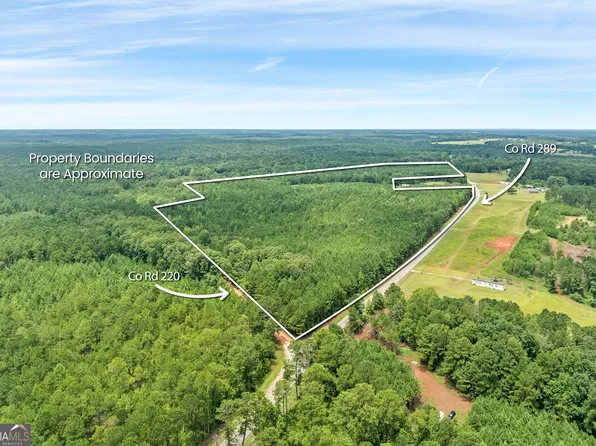 8035 County Road 289, Lanett, AL 36863