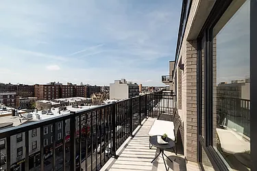 Rented by Key City Capital Inc