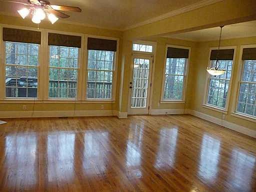 4th image of 3002 Gaston Cir SE