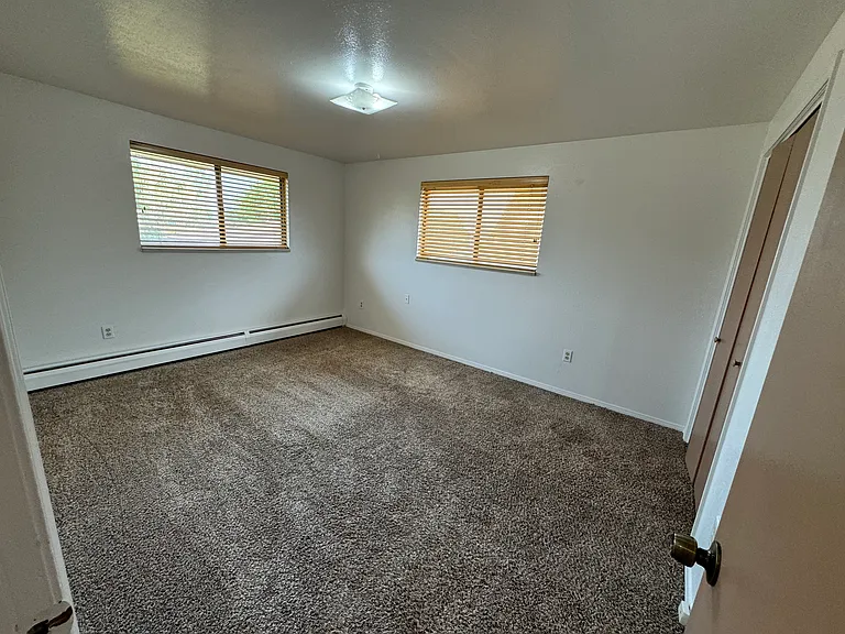 South bedroom.
