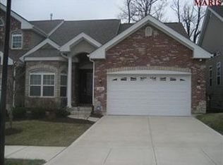 216 Woodland Place Ct, Saint Charles, MO