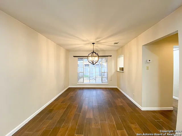 11039 Whisper Valley St — Photo 7