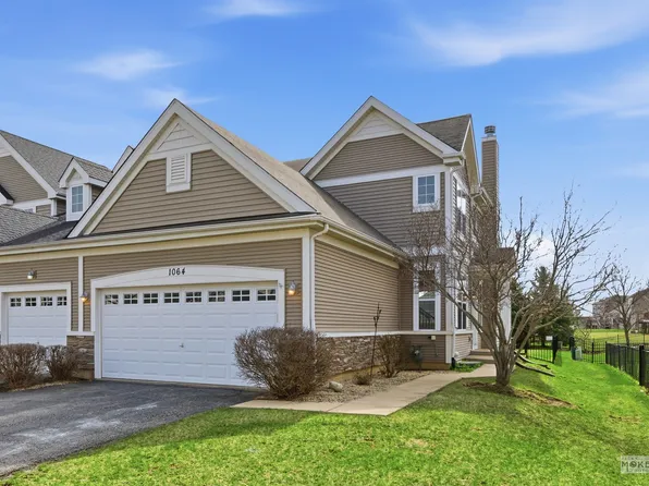 1064 Hampton Ln, Yorkville, IL 60560