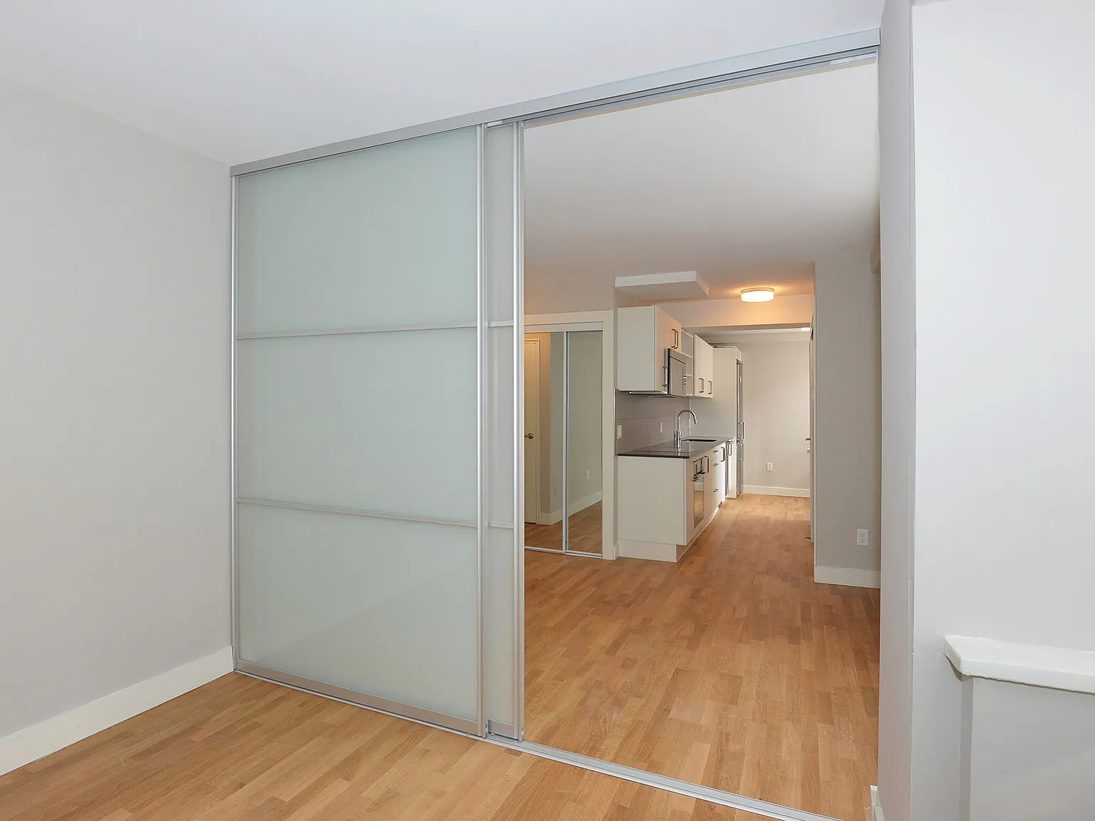 263 - 265 Russell Hill Road — Photo 3
