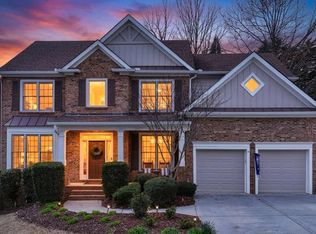 7630 Tenspeed Ct, Flowery Branch, GA 30542