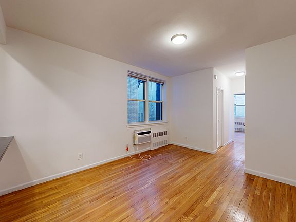 2nd image of 1483 1st Ave APT 3B