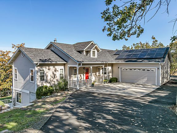 3rd image of 5227 Pioneer Rd