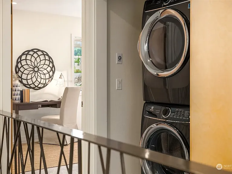 9039 NE Juanita Dr #101 — Photo 18