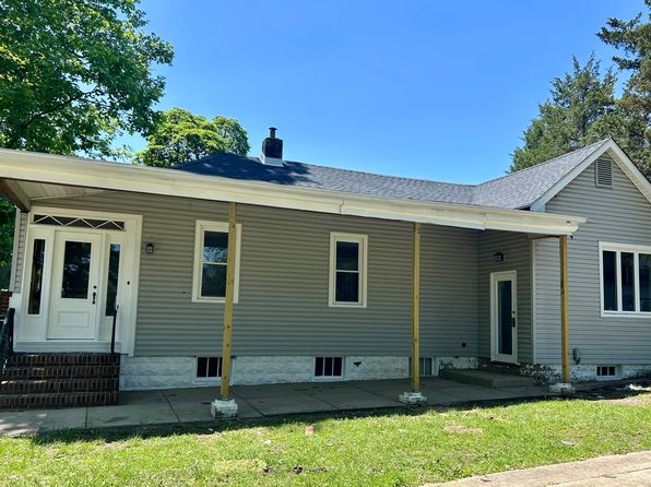 405 Lake Ave