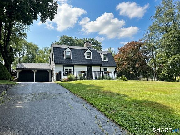 2nd image of 530 Bloomfield Avenue