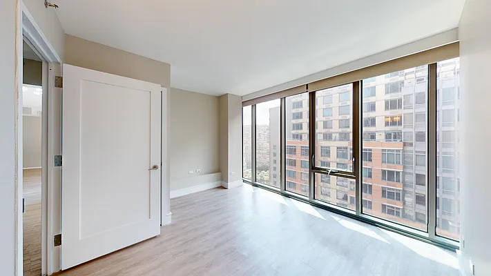 Rented by Bond New York | media 9