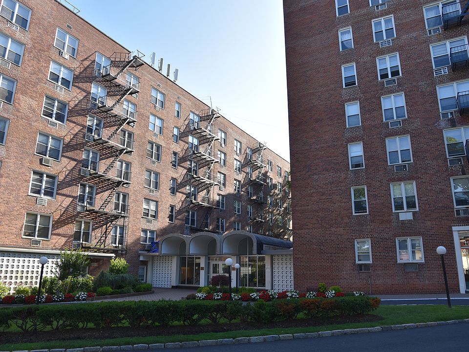 1st image of 5440 Little Neck Pkwy #3M