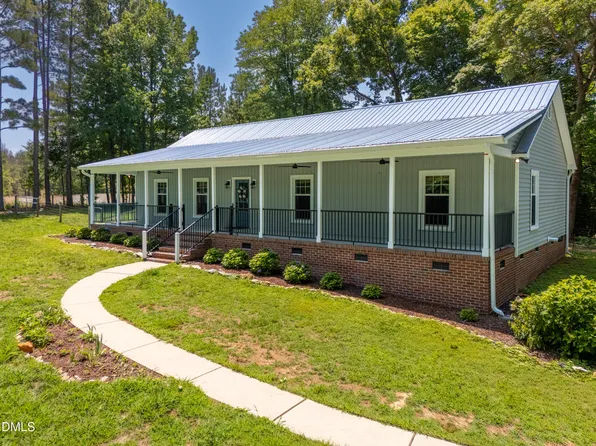 2714 White Smith Rd, Siler City, NC 27344