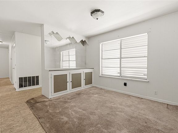 4th image of 3625 Rushing Blvd