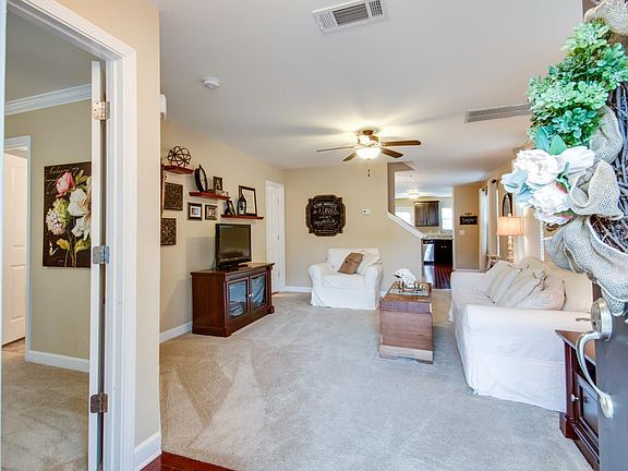 3rd image of 3024 Bienville Dr