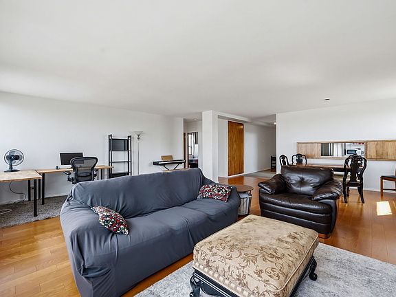5th image of 5532 S South Shore Dr #19F