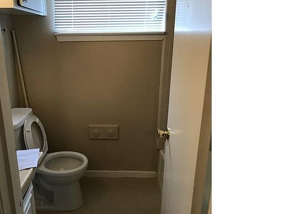 2nd image of 6419 Mardale Dr
