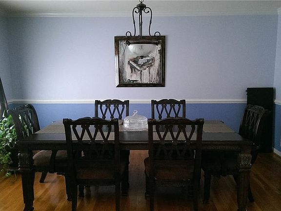 3rd image of 6707 Arbor Meadows Dr