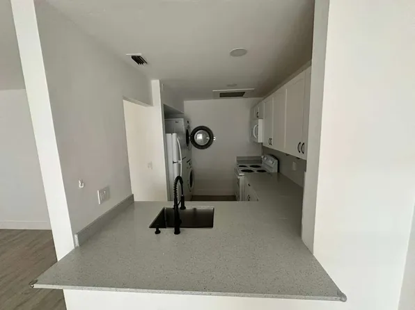 15330 SW 72nd St #24, Miami, FL 33193