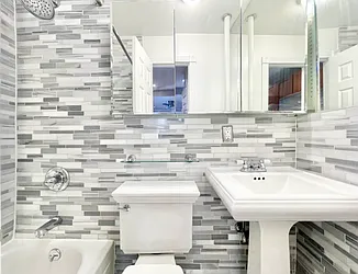 Rented by Century 21 Premier 